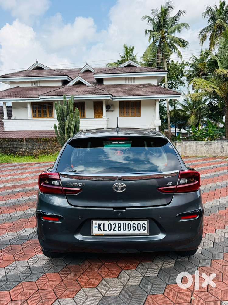 Toyota Glanza Petrol 2023 Single Owner Well Maintained