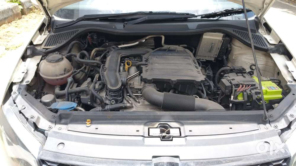 Volkswagen Polo 1.0 Tsi Comfortline At, 2021, Petrol