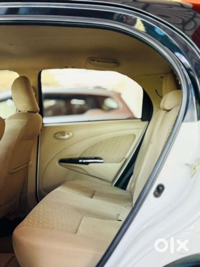 Toyota Etios Liva 1.2 V, 2019, Petrol