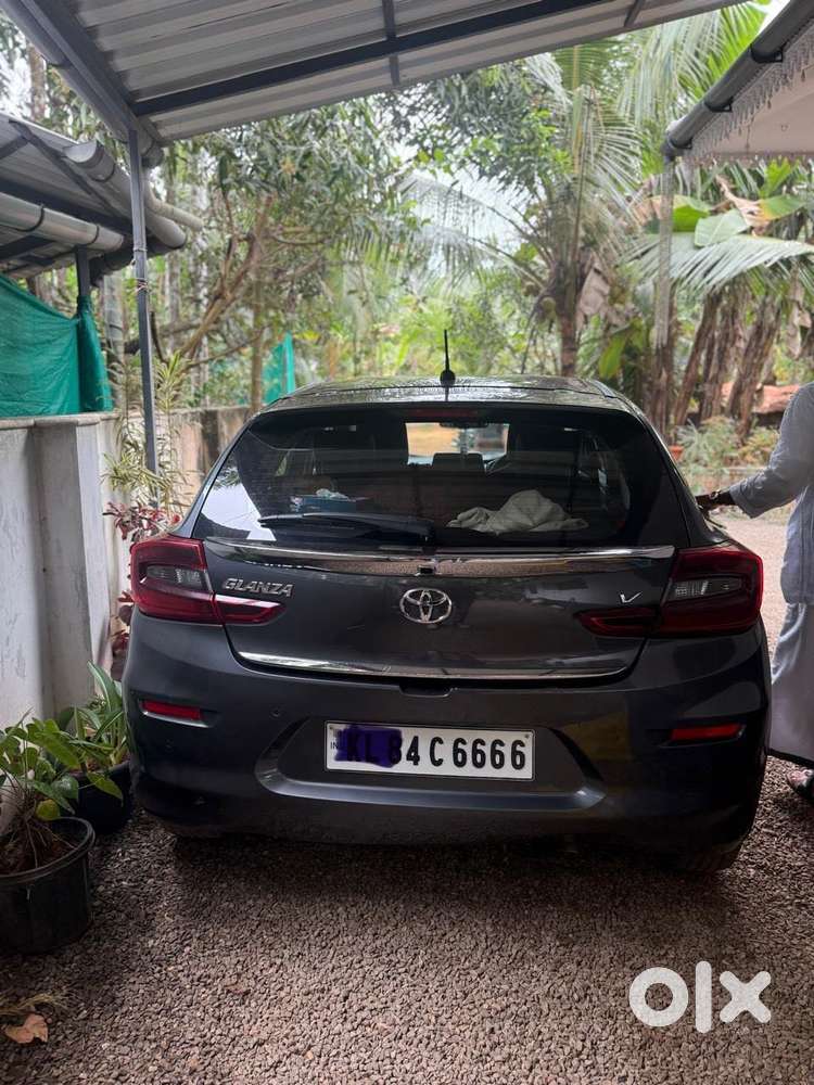 Toyota Glanza 1.2 V Amt, 2024, Petrol