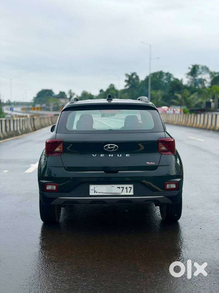 Hyundai Venue 1.0 Sx Turbo Imt, 2021, Petrol