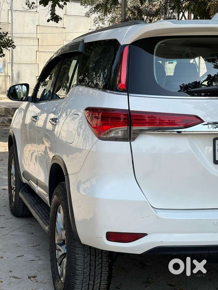 Toyota Fortuner 4x2 At 2.8 Diesel, 2017, Diesel