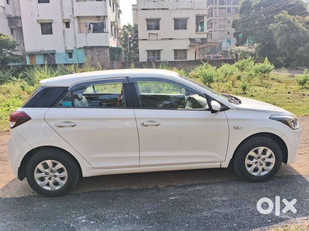 Hyundai I20 Magna 1.2 Mt, 2017, Petrol