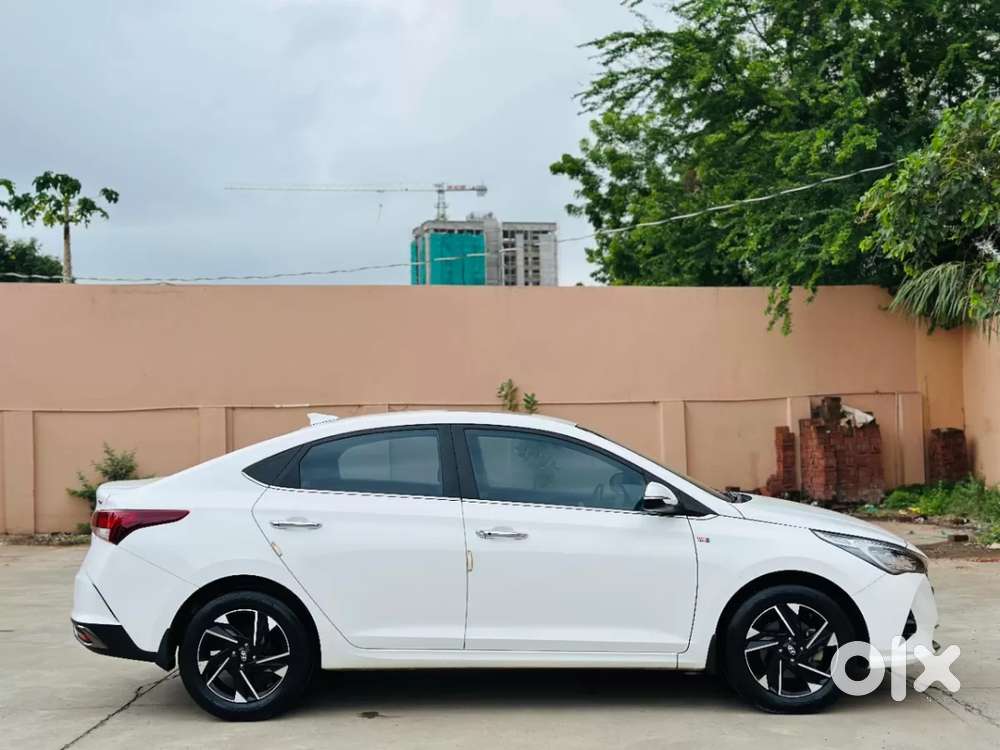 Hyundai Verna 1.5 Sx (o) Diesel At, 2022, Diesel