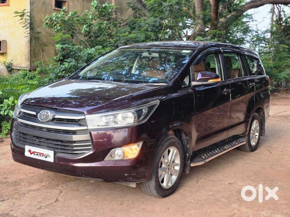 Toyota Innova Crysta 2.4 G Mt, 2017, Diesel