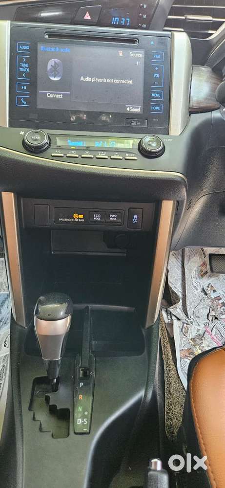 Toyota Innova Crysta 2.8z Automatic, 2017, Diesel