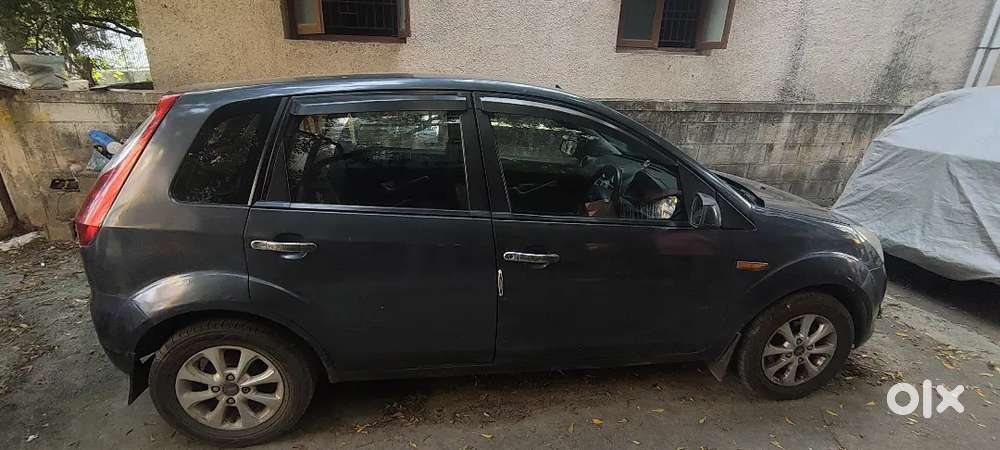 Ford Figo Diesel Zxi 2012