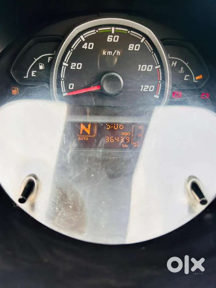 Ac Excellent 
Music System
Central Lock
Good Tyres
Clean Documents