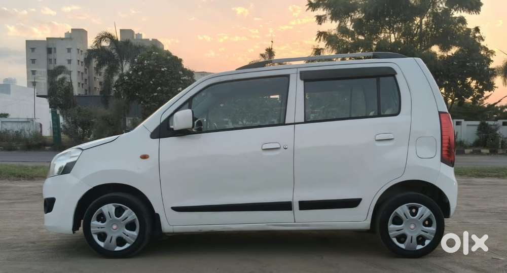 Maruti Suzuki Wagon R 1.0 Vxi, 2017, Petrol