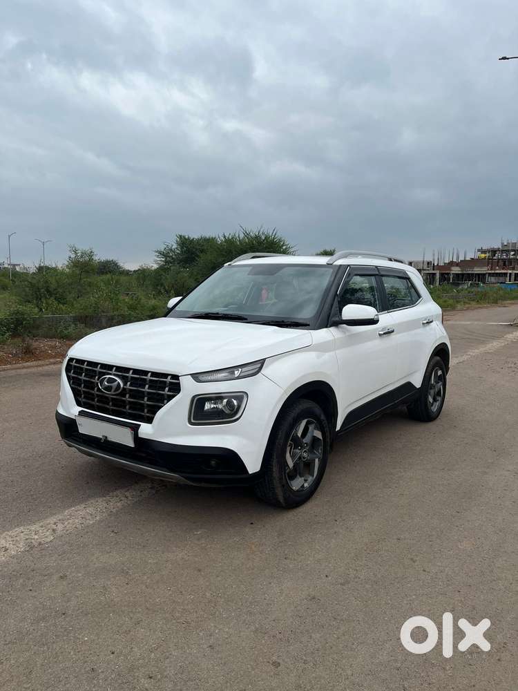Hyundai Venue 1.0 Sx (o) Turbo Dct, 2019, Petrol