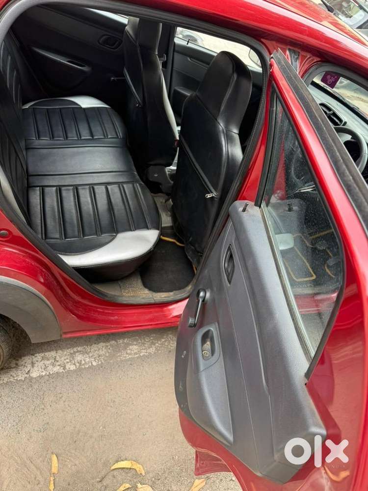 Renault Kwid 2016 Petrol Showroom History Maintained