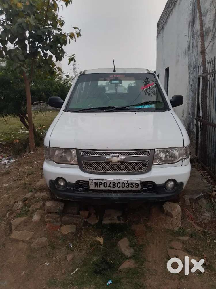 Chevrolet Tavera 2013 Diesel 171000 Km Driven