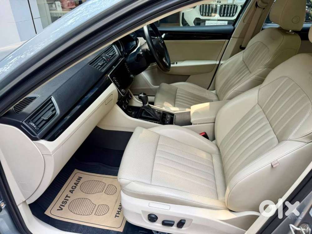 Skoda Superb 2.0 Tsi At L&k, 2019, Petrol