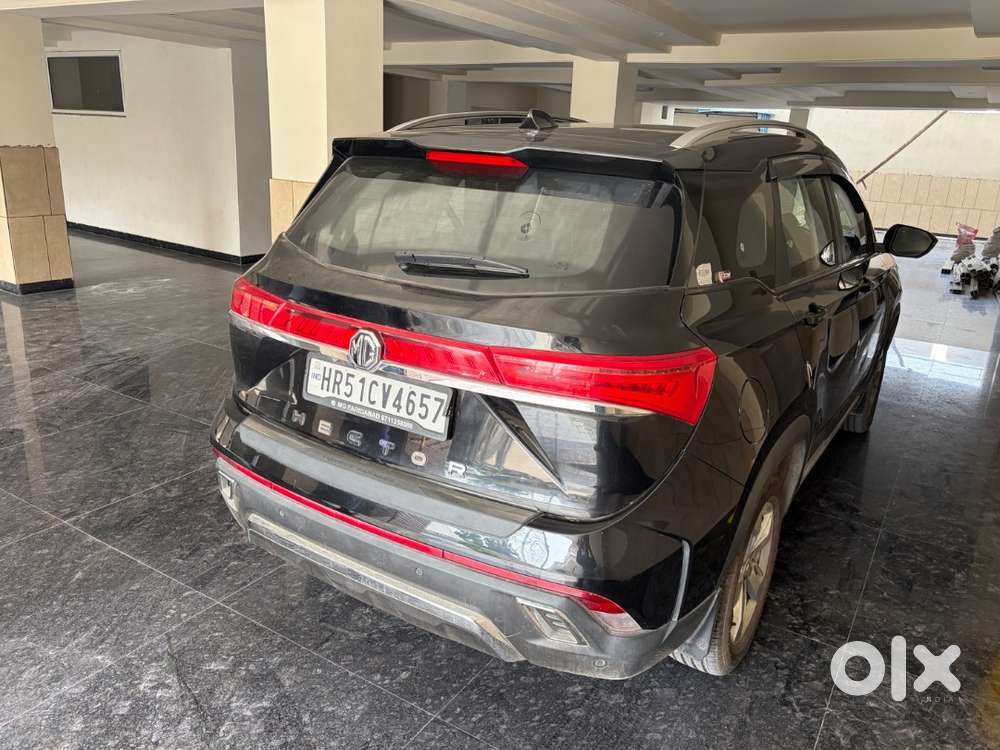 Mg Hector 1.5 Shine 2025