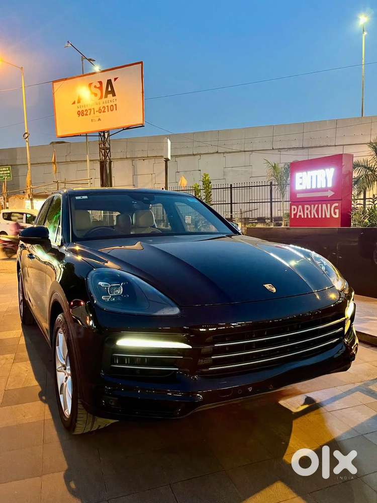 Porsche Cayenne Base, 2022, Petrol