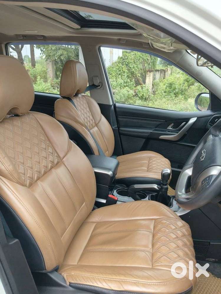 Mahindra Xuv500 W11 Option, 2020, Diesel