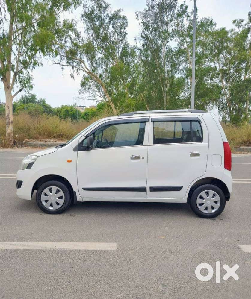 Maruti Suzuki Wagon R Lxi Bs Iv, 2013, Petrol