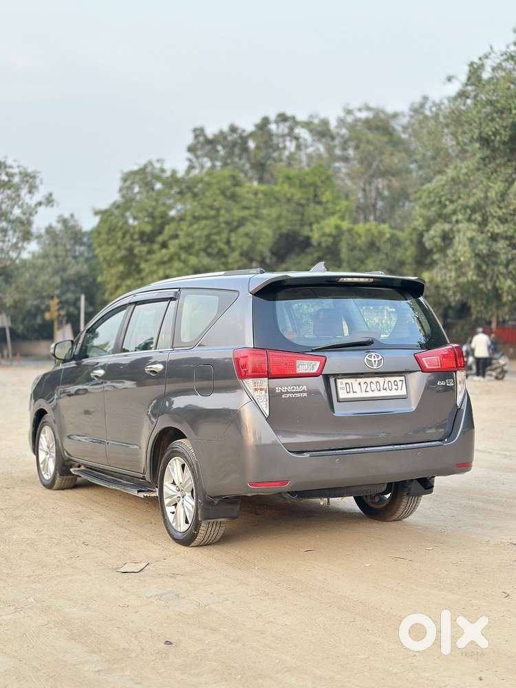 Toyota Innova Crysta 2.8z Automatic, 2018, Diesel