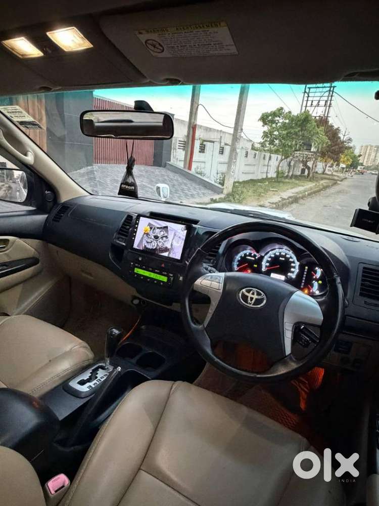 Toyota Fortuner 3.0 4x2 Automatic, 2014, Diesel
