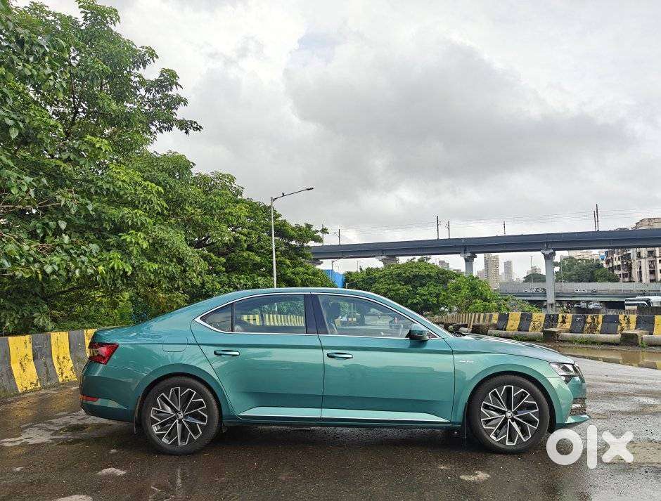 Skoda Superb 2.0 L&k Tsi At, 2024, Petrol