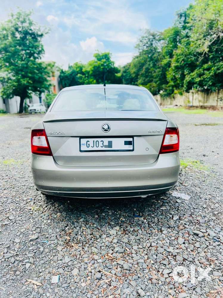 Skoda Rapid [2016-2020] 1.5 Style Plus Tdi At, 2016, Diesel