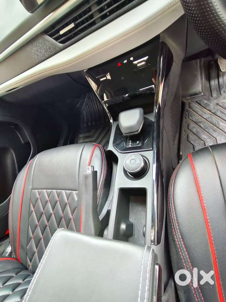 Tata Nexon Automatic (2024)