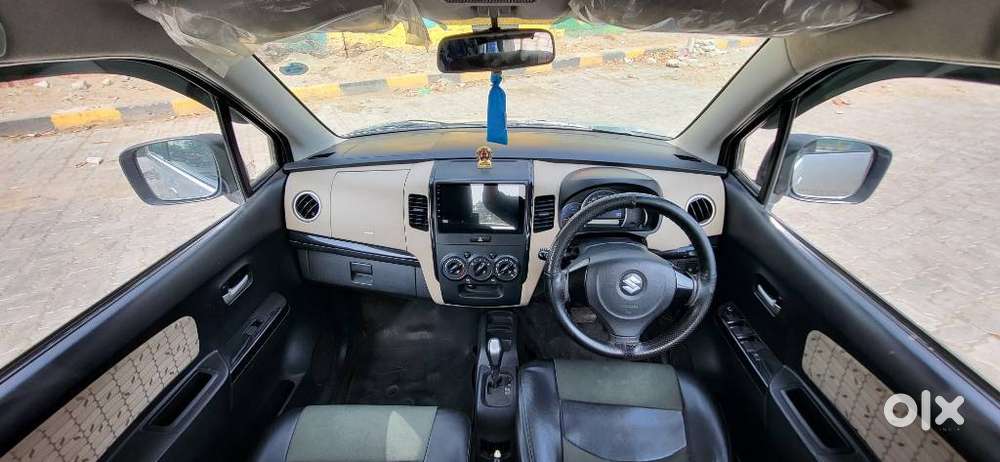 Maruti Suzuki Wagon R Stingray 1.0 Vxi Plus Amt, 2017, Petrol