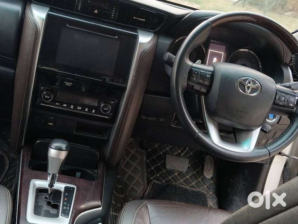 Toyota Fortuner 4x2 At 2.8 Diesel, 2018, Diesel