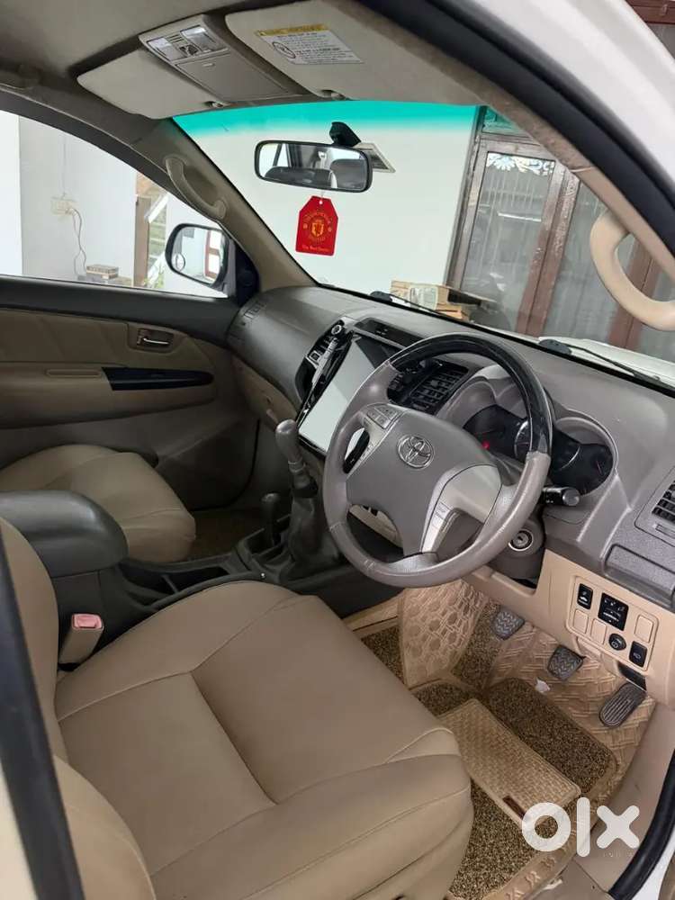 Toyota Fortuner 2012 4x4