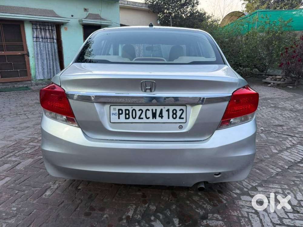 Honda Amaze, 2016