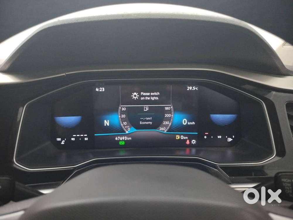 Volkswagen Virtus 1.0 Topline Tsi At, 2023, Petrol