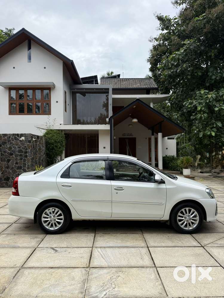 Toyota Etios Vx Limited Edition, 2018, Petrol