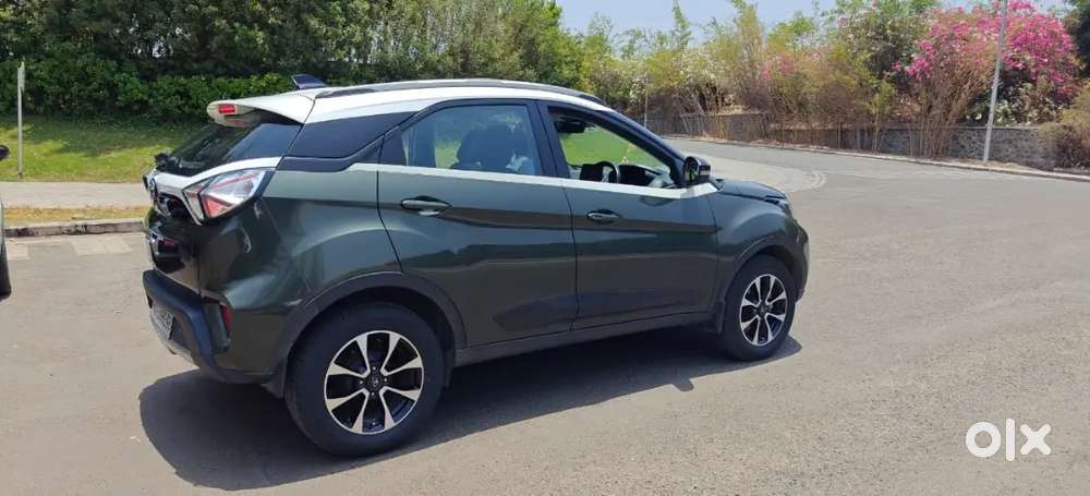 Tata Nexon Diesel Automatic With Sunroof 2021