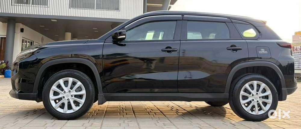 Toyota Urban Cruiser 2023 Hyryder Petrol