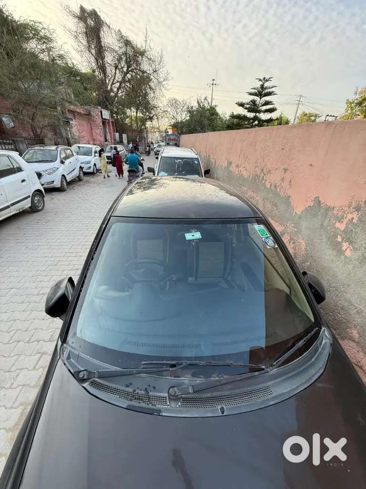 Honda Amaze 2015 Petrol Well Maintained