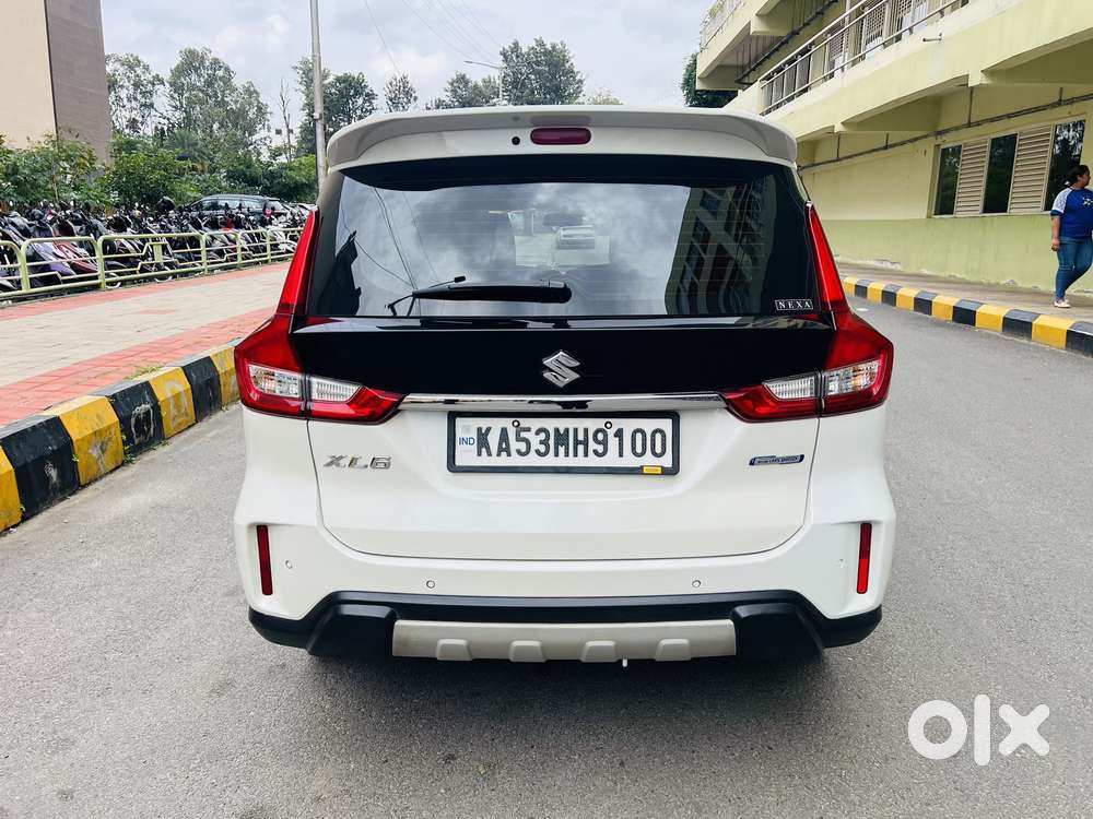Maruti Suzuki XL6 1.5 Alpha AT, 2021, Petrol
