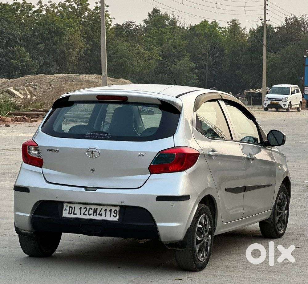 Tata Tiago 1.2 Revotron Xt, 2017, Petrol