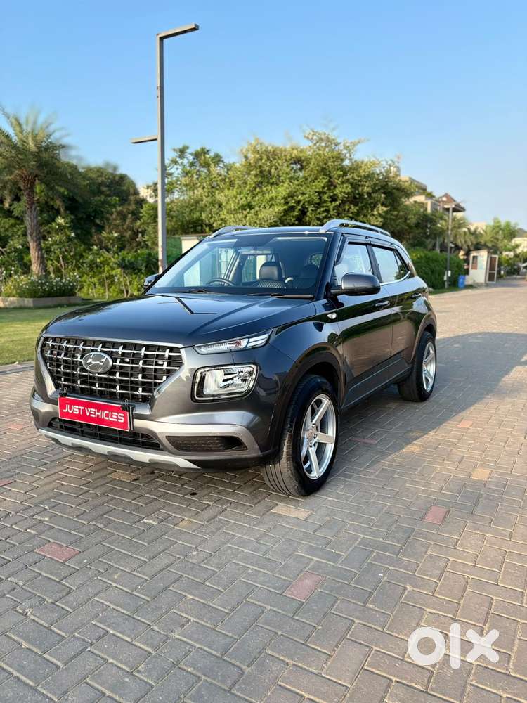 Hyundai Venue S, 2022, Petrol