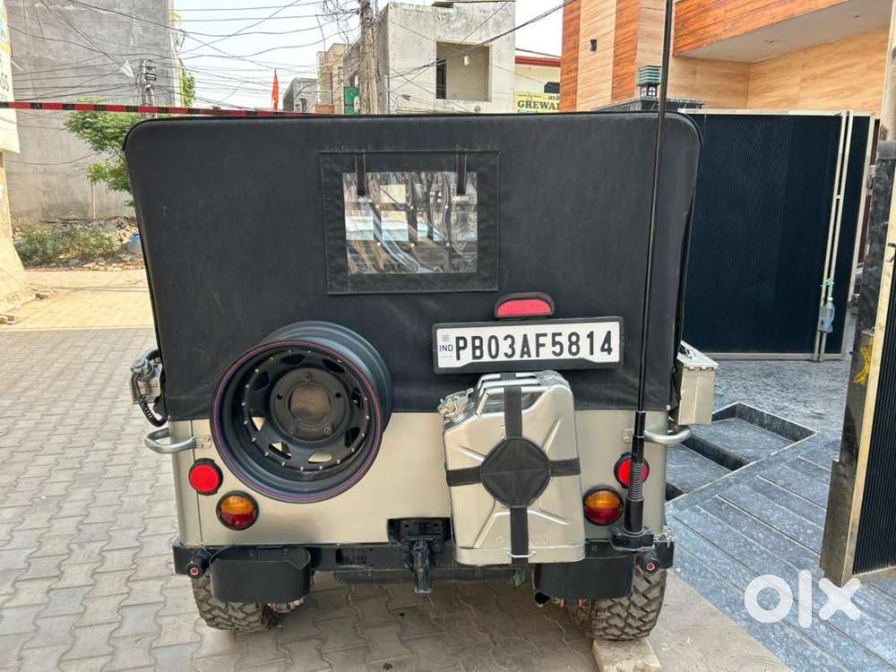 Mahindra Jeep Willy