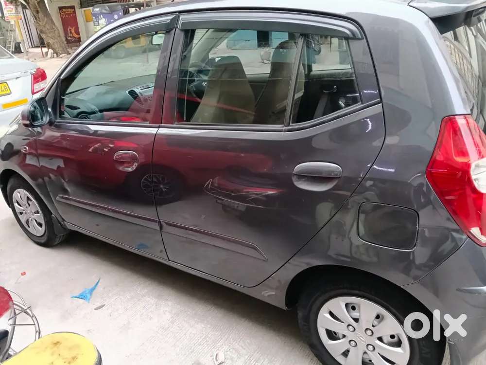 Hyundai Grand I10 Petrol Automatic 2011