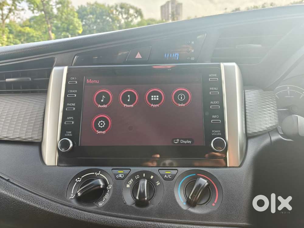 Toyota Innova Crysta [2020-ongoing] 2.4 Gx At 8 Str, 2022, Diesel