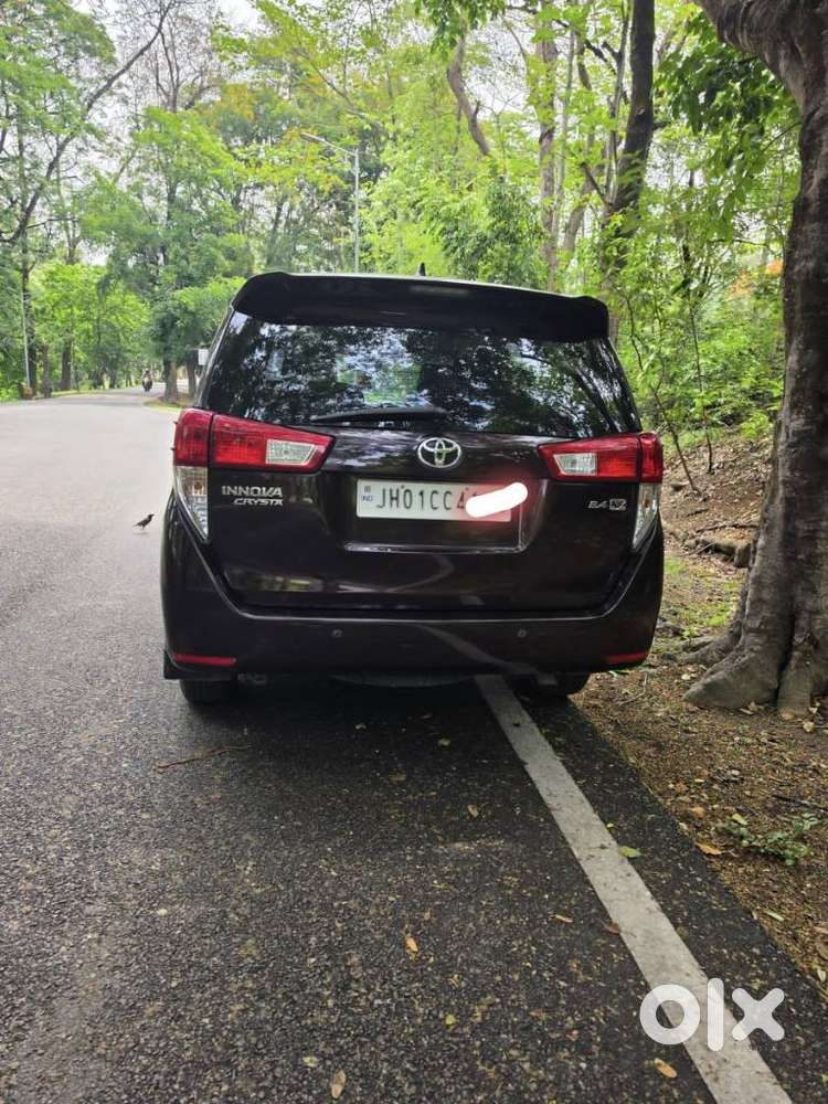 Toyota Innova Crysta 2.8 Z, 2016, Diesel