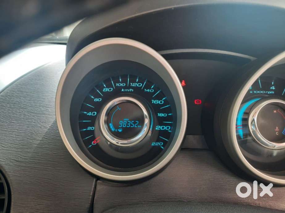 Mahindra Xuv500 2.2 W10, 2016, Diesel