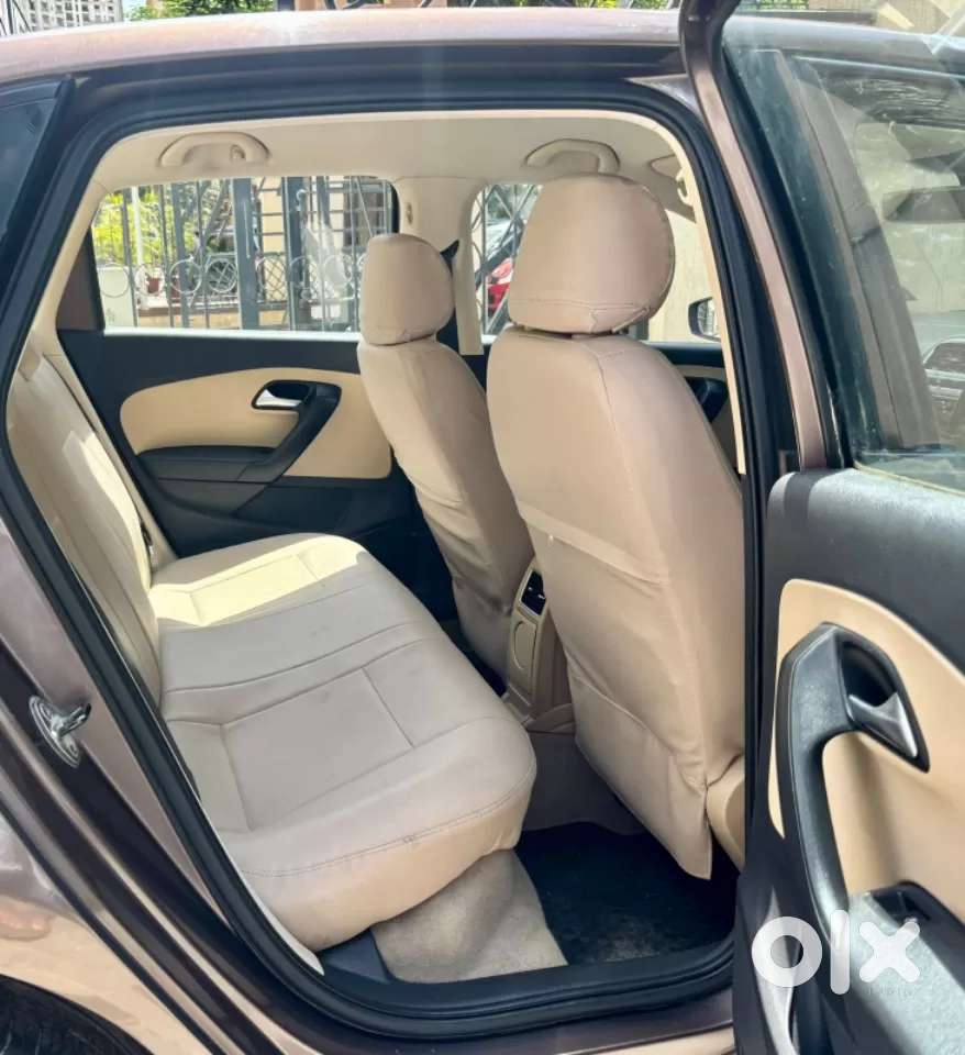 Volkswagen Ameo 1.5 Tdi Highline At 16 Alloy, 2018, Diesel