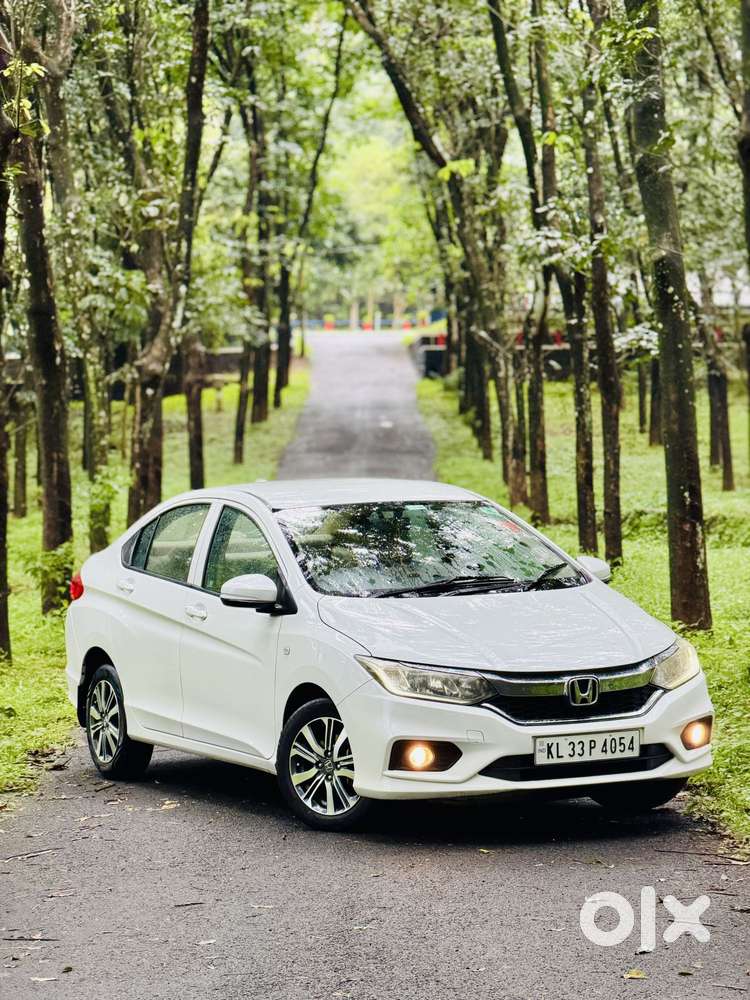 Honda City Zx Vtec Plus, 2022, Petrol
