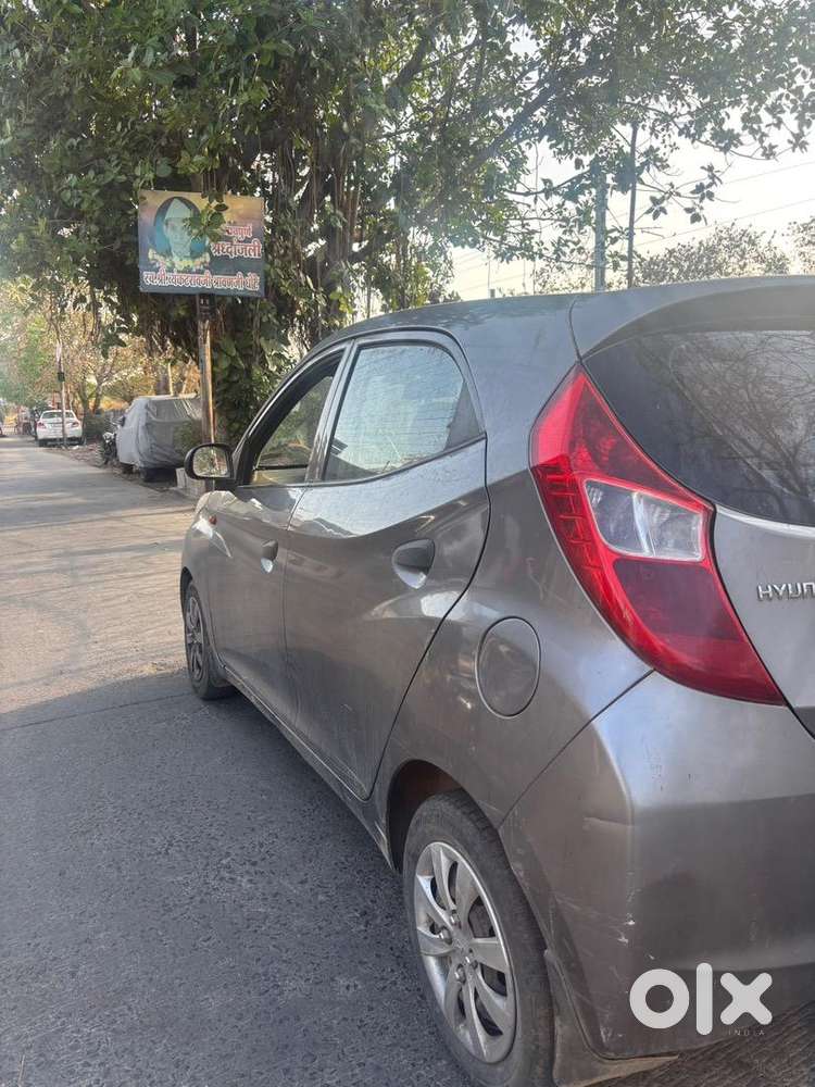 Hyundai Eon 2013 Petrol 74358 Km Driven
