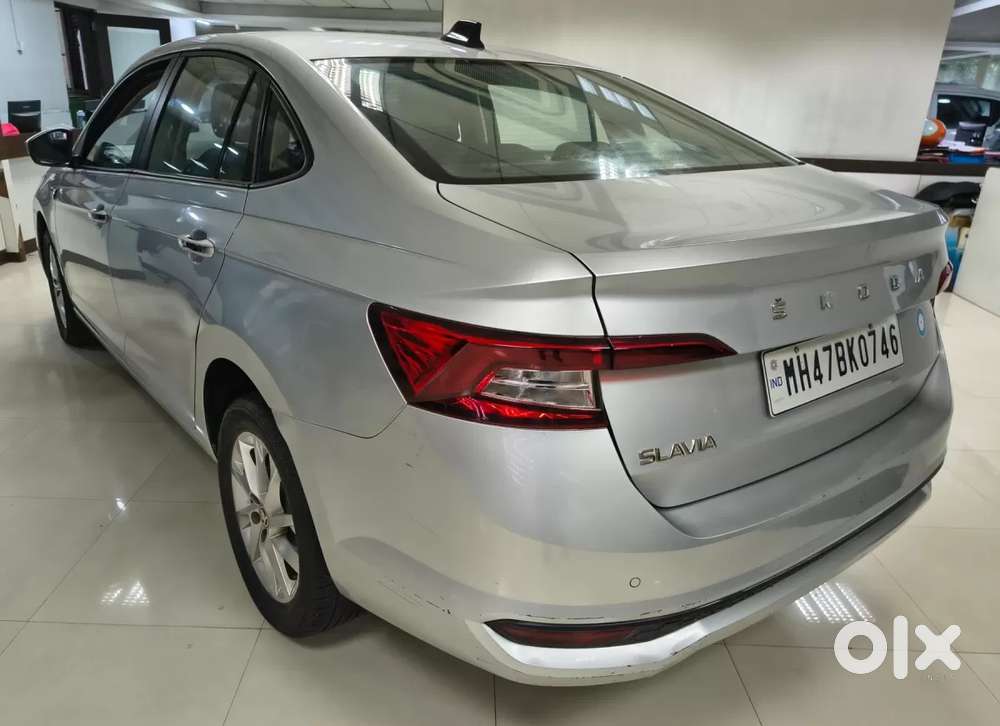 Skoda Slavia Style 1.0l Tsi At, 2023, Petrol