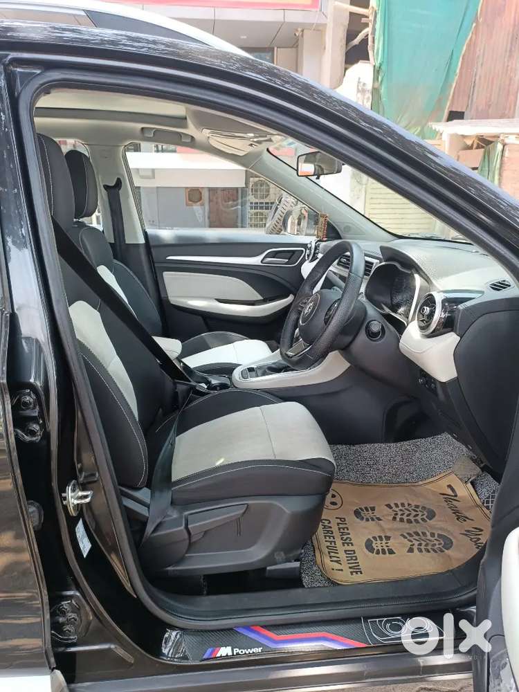 2024 Mg Astor 1.5 Select Cvt Starry Black – Only 16k Kms!