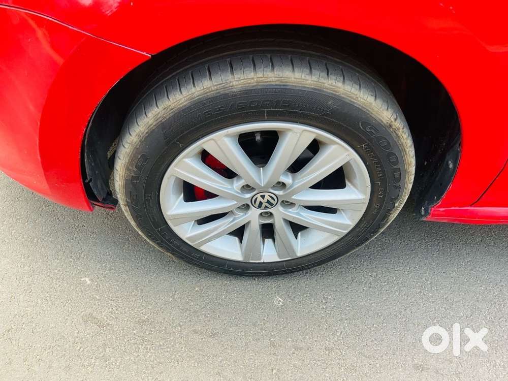 Volkswagen Polo 2015 Petrol 65000 Km Driven