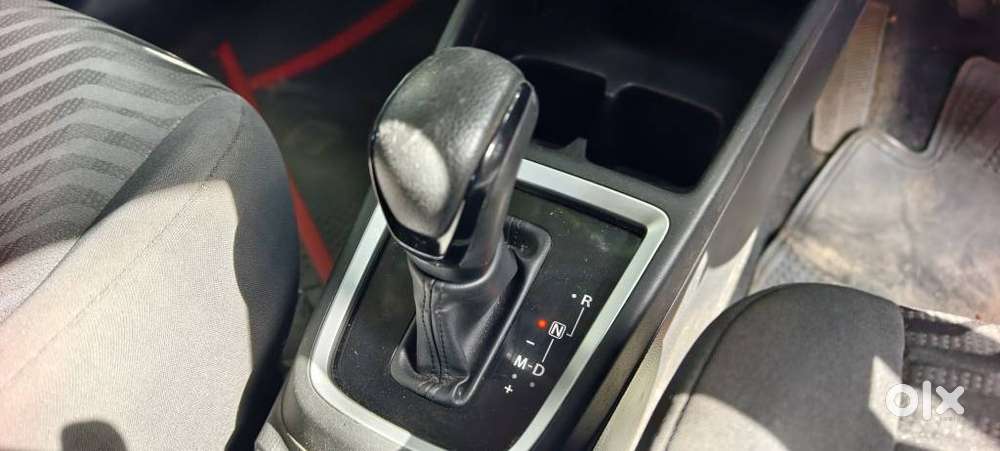 Maruti Suzuki Swift Amt Zxi, 2023, Petrol
